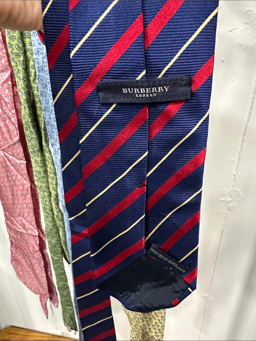 Men's Burberry and vineyard vines Tie - and silk scarf Vineyard cup 2006